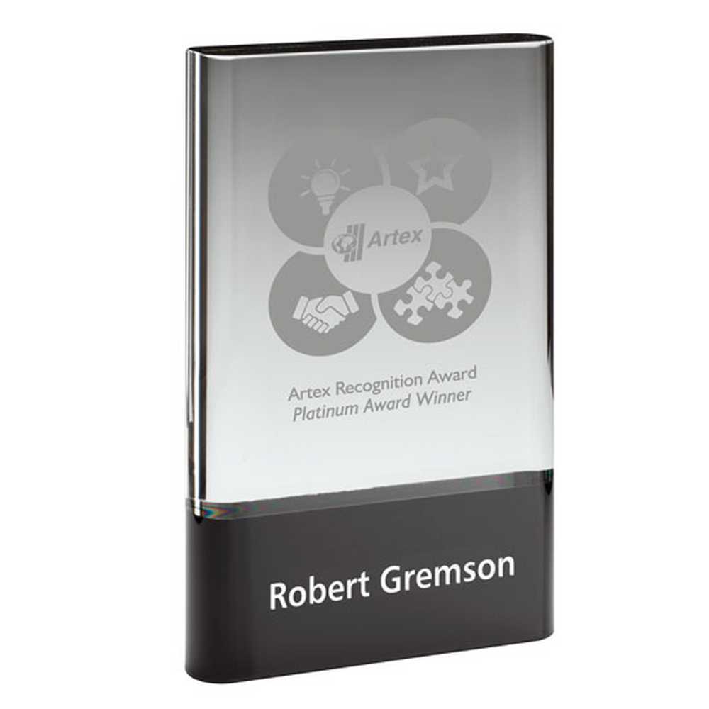 CLEAR GLASS PLAQUE ON BLACK BASE (30mm THICK) - 7in