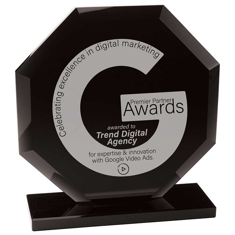 Octave Glass Award Jet Black 150mm (10mm Thick)
