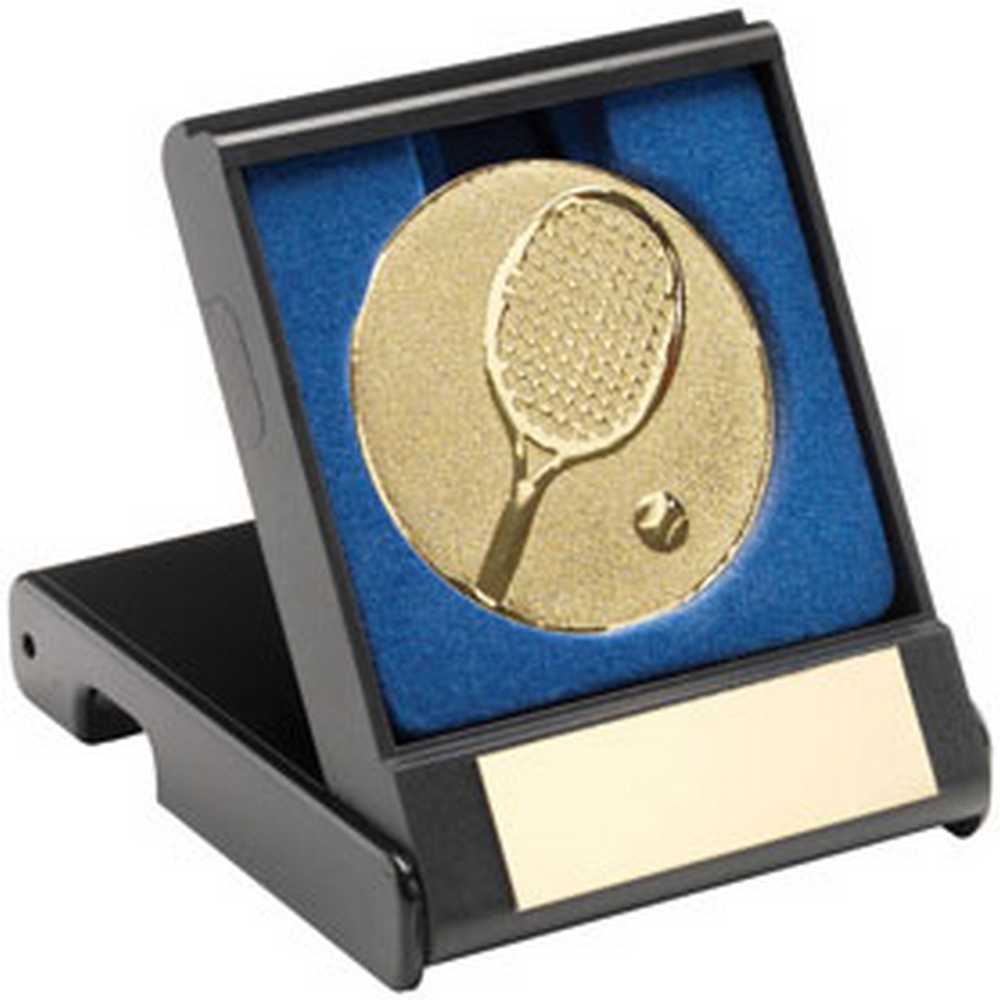 BLACK PLASTIC BOX WITH TENNIS INSERT TROPHY GOLD - 3.5in