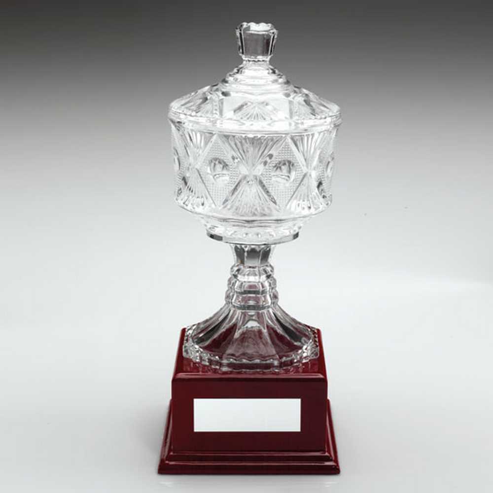 CLEAR GLASS CUP ON WOOD BASE WITH PLATE - 13.25in