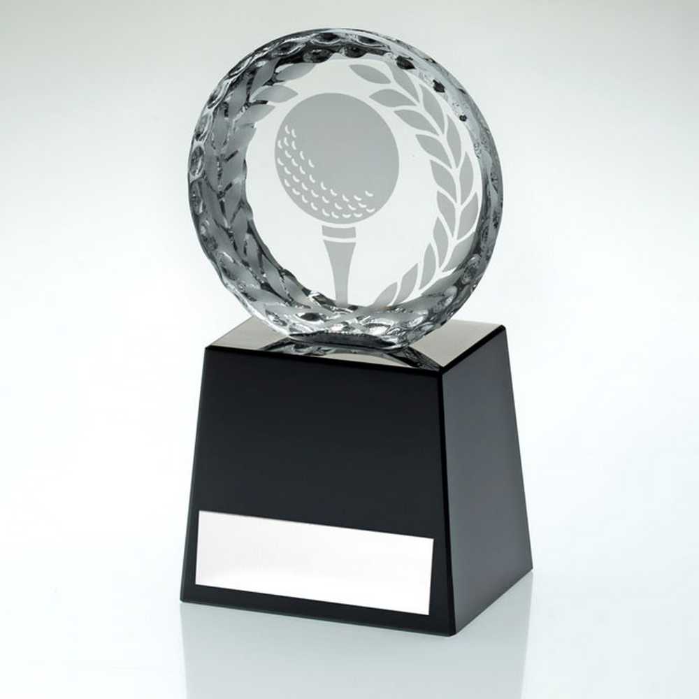 CLEAR GLASS GOLF CIRCLE WITH IMAGE ON BLACK PLINTH AND PLATE - 5.5in